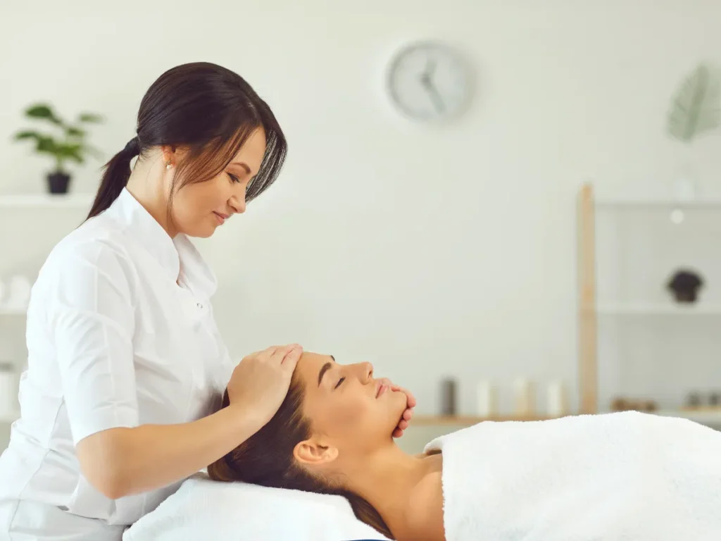 relaxing head and facial massage in london